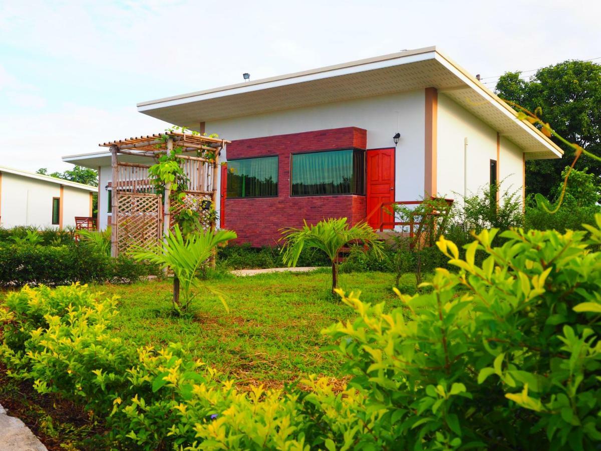 Ina Boutique Home Nan Exterior foto